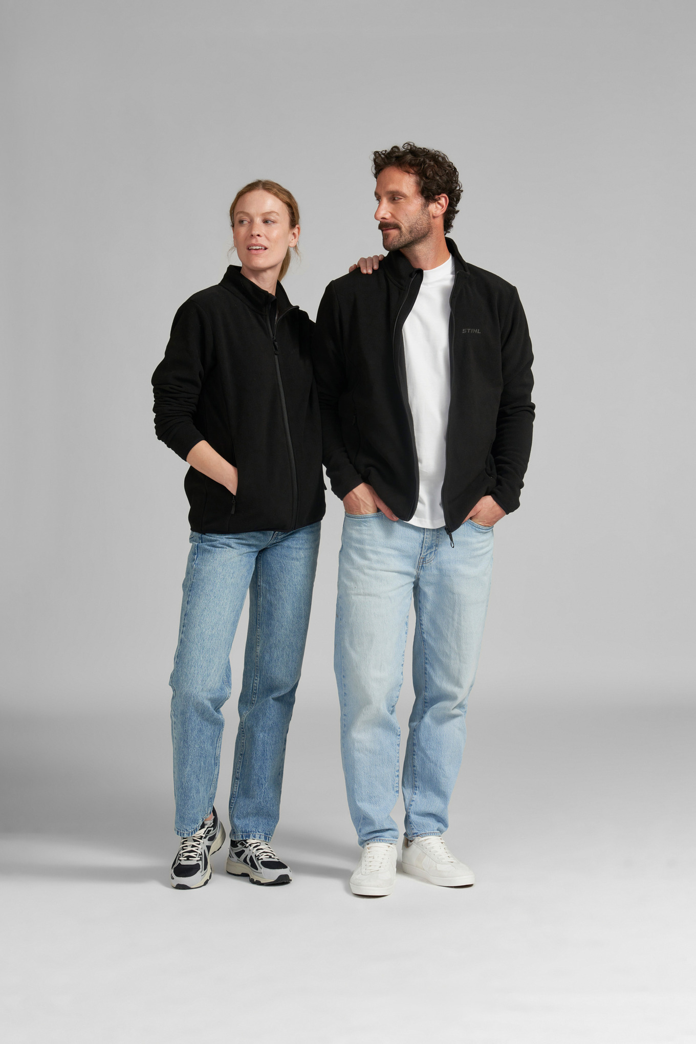 Jakna od flisa CLASSIC crna