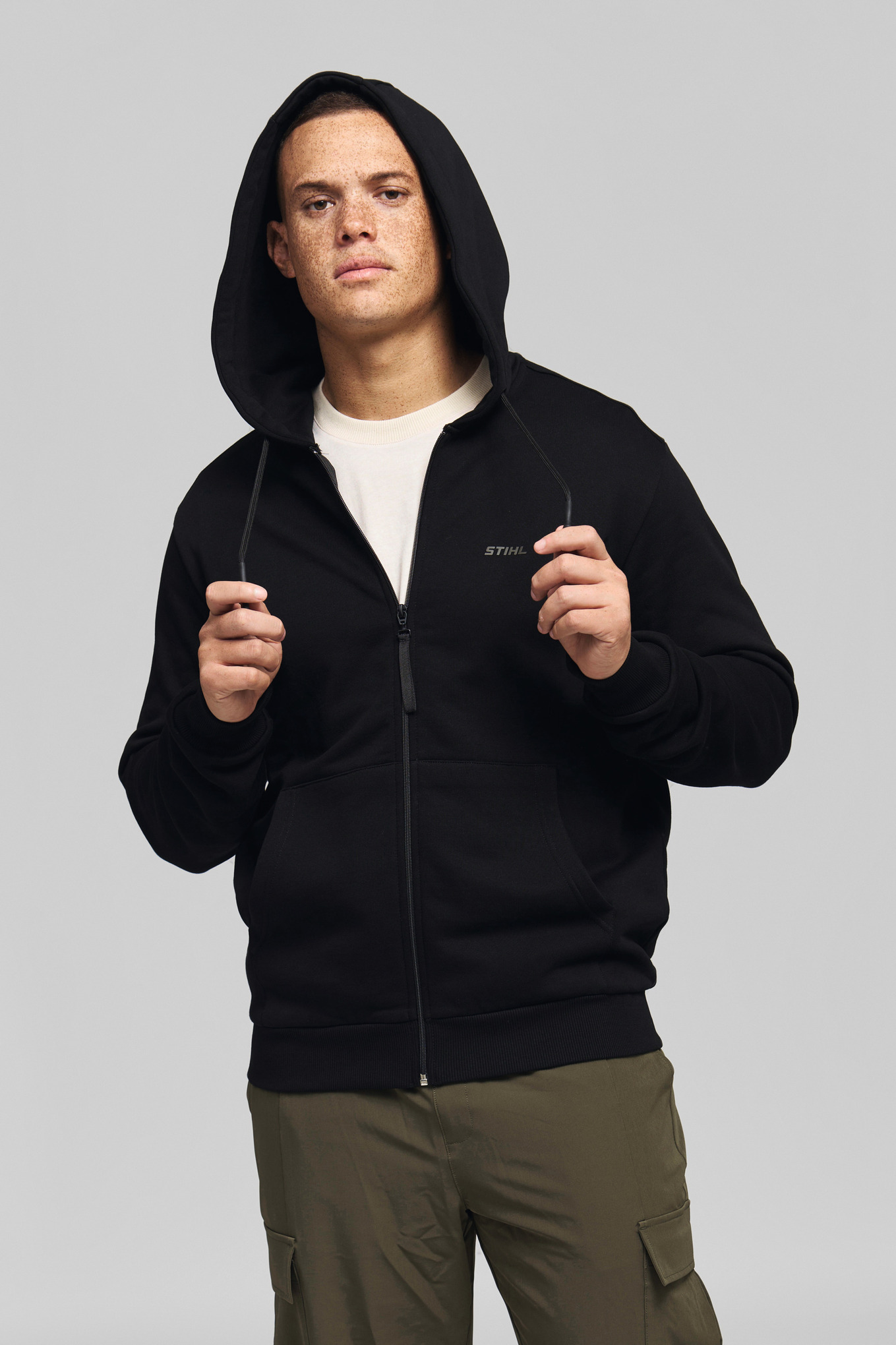 STIHL crni duks 100 godina